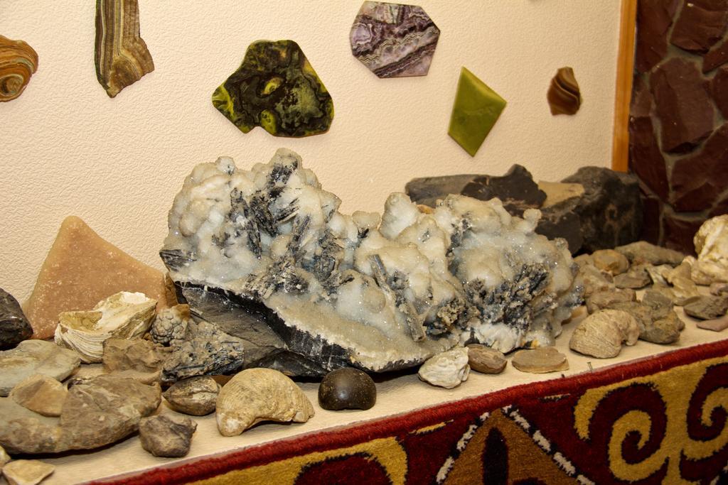 Asian Mountains Бишкек Экстерьер фото